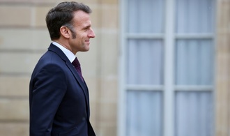 Interview: Macron will ''Dialog mit Russland wieder aufnehmen''
