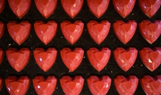 Klassische Geschenke zum Valentinstag deutlich teurer als 2025