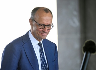 Merz reist zu Industriegipfel nach Belgien