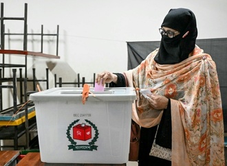 Bangladesch: Beginn der ersten Parlamentswahl nach Sturz Hasinas