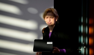 Ministerin Prien fordert Prüfung von Parität bei Wahlrechtsreform