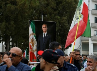 Schah-Sohn Pahlavi ruft die USA zu Militärschlag gegen den Iran auf