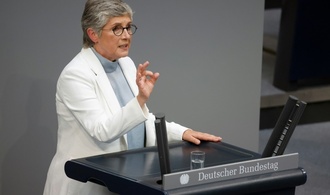 Gestoppte Integrationskurse: Grüne und Volkshochschulen üben scharfe Kritik