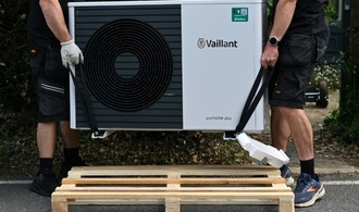 EU-Klimakommissar Hoekstra dringt auf Emissionshandel für Gebäude und Verkehr