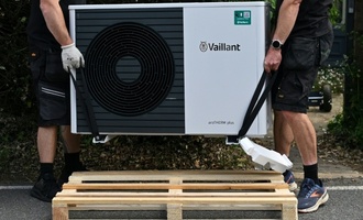 EU-Klimakommissar Hoekstra dringt auf Emissionshandel für Gebäude und Verkehr