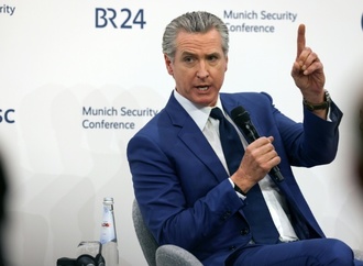 Kaliforniens Gouverneur Newsom kritisiert in München Trumps ''dumme'' Klimapolitik