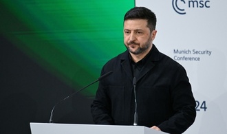 Selenskyj beklagt langsame Rüstungslieferungen - Zwei Tote bei russischen Angriffen