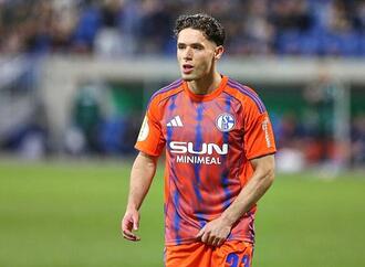 2. Liga: Schalke schlägt Kiel und ist wieder Tabellenführer