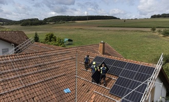 Grüne fordern schnelleren Windkraftausbau und Anspruch auf Solar-Anschluss