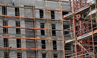Erstes Plus seit 2021: Baugenehmigungen kräftig gestiegen