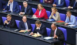 Forsa kritisiert Themenschwerpunkte der Bundesregierung