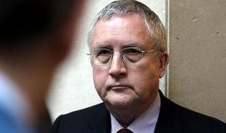 Güllner gibt Forsa-Geschäftsführung ab