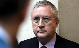 Güllner gibt Forsa-Geschäftsführung ab