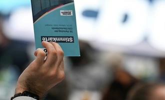 CDU-Parteitag fordert Erhöhung des Elterngelds