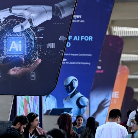 KI-Gipfelteilnehmer für ''sichere, vertrauenswürdige und robuste'' Technologie