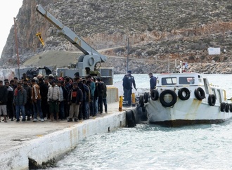 Flüchtlingsboot mit 50 Menschen vor Kreta gekentert: Mindestens drei Tote