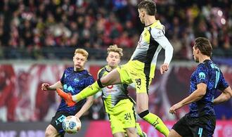1. Bundesliga: Leipzig und Dortmund unentschieden