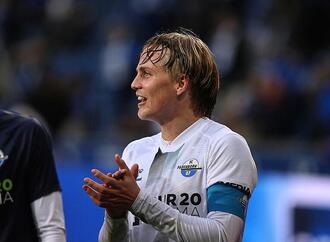 2. Bundesliga: Paderborn feiert Torfestival gegen Hertha BSC