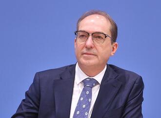 DPolG kritisiert Dobrindts Asylplan als ''höchst unseriös''