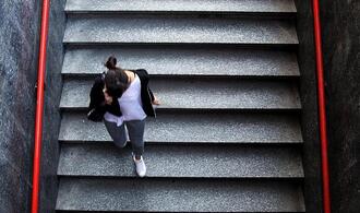 Deutsche Telekom baut KI-Assistenten in Telefonate ein