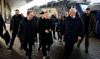 Von der Leyen und europäische Staatenlenker treffen vier Jahre nach Kriegsbeginn in Kiew ein