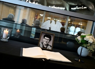 ''Menschenfreundin, Möglichmacherin'': Rita Süssmuth mit Trauerstaatsakt geehrt