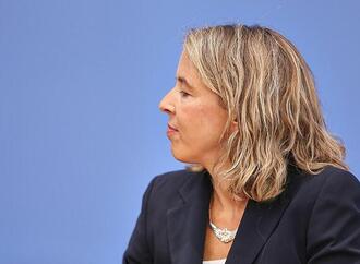 Ex-Wirtschaftsweiser Feld verteidigt Malmendier