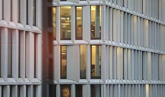 Unternehmen bauen wieder mehr Stellen ab