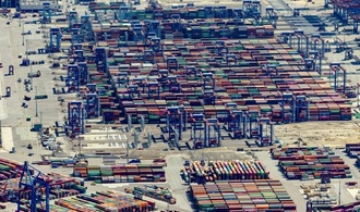 Staatliche Ausgaben trugen Wirtschaftswachstum zum Jahresende