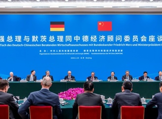 Merz ruft bei Wirtschaftsgesprächen in China zu Abbau ''marktverzerrende Subventionen'' auf