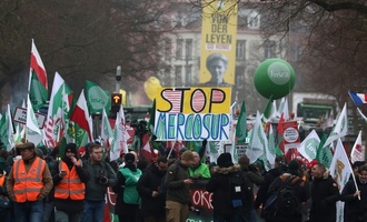 Uruguay ratifiziert als erstes Land Mercosur-Freihandelsabkommen