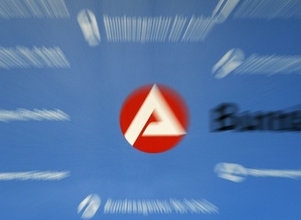 Lage am Arbeitsmarkt im Februar unverändert schlecht - drei Millionen Arbeitslose