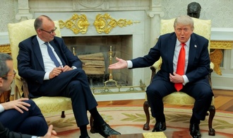 Vor USA-Besuch von Merz: Bundesregierung erwartet von Trump ''Klarheit'' bei Zöllen