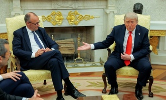 Vor USA-Besuch von Merz: Bundesregierung erwartet von Trump ''Klarheit'' bei Zöllen