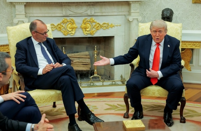 Vor Merz-Treffen mit Trump: Bundesregierung erwartet ''Klarheit'' bei Zöllen