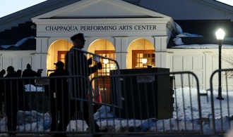 Ex-US-Präsident Bill Clinton sagt vor Kongress über Beziehung zu Epstein aus