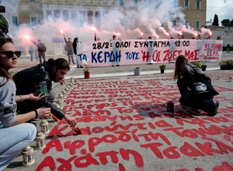 Proteste und Streik: Dritter Jahrestag von schwerstem Zugunglück in Griechenland