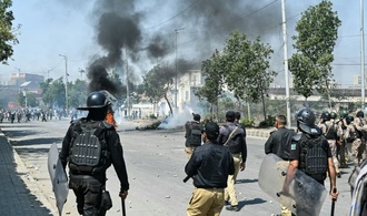 Nach Angriffen auf den Iran: Mindestens neun Tote bei Protesten vor US-Konsulat in Pakistan