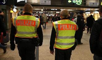 Bundespolizei an Bahnhöfen und Flughäfen in Alarmbereitschaft