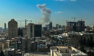 Israelische Armee: Neuer ''umfassender'' Angriff im Zentrum Teherans