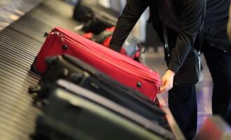 Bundesregierung prüft Ausreisehilfe für Deutsche im Nahen Osten