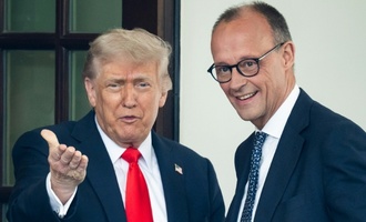 Merz am Weißen Haus eingetroffen