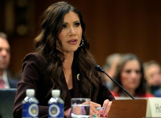 Abschiebe-Razzien: US-Heimatschutzministerin Noem bei Kongressanhörung in der Kritik