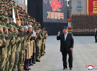 Nordkorea enthüllt offenbar erstmals Statue von Machthaber Kim