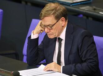 Wadephul: Ukraine-Krieg bleibt größte Herausforderung für Europa