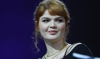 Sophie Passmann bereut eigenen Text über Schönheitseingriffe