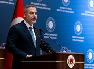 Nach Abschuss von Rakete: Ankara warnt Teheran vor Ausweitung des Iran-Kriegs