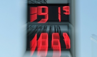 Sprunghaft gestiegene Energiepreise: Politik diskutiert über Folgen