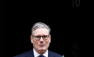 Streit mit Trump über britische Militärstützpunkte: Starmer um Entspannung bemüht