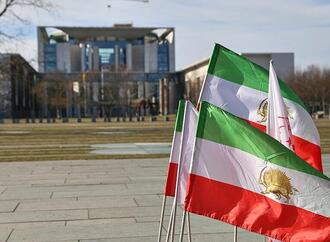 Linke fordert ''sichere Fluchtwege'' aus dem Iran nach Deutschland